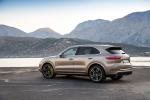 Porsche Cayenne Turbo 2017 года (WW)